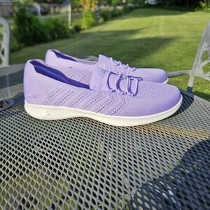Skechers GO Step Lite Lavender Slip On Washable EUC Size 7.5 Womens‎